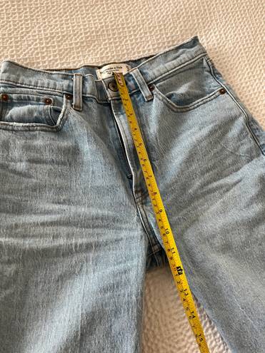 Abercrombie & Fitch High Rise 90s Relaxed Jeans