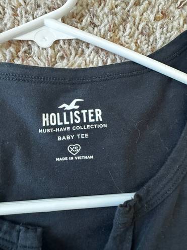 Hollister Baby Tee