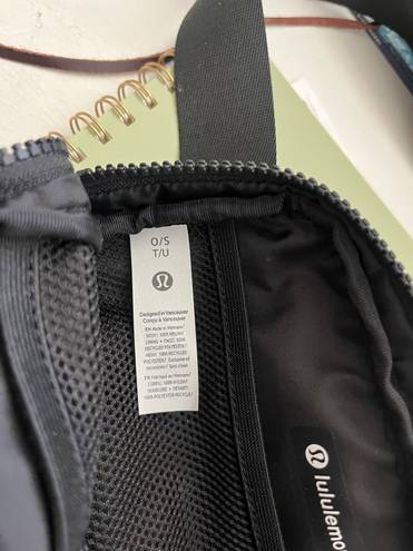 Lululemon belt bag