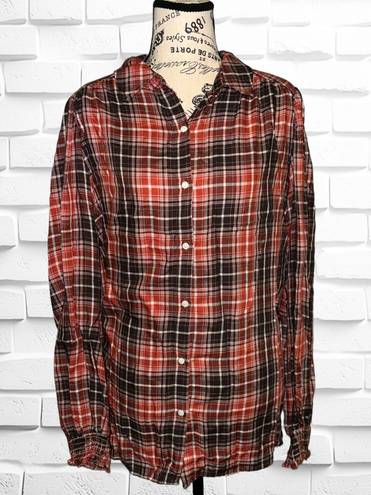 Max Studio Women’s Size Large Red Tartan Plaid Button Down Shirt • Shirred Cuffs