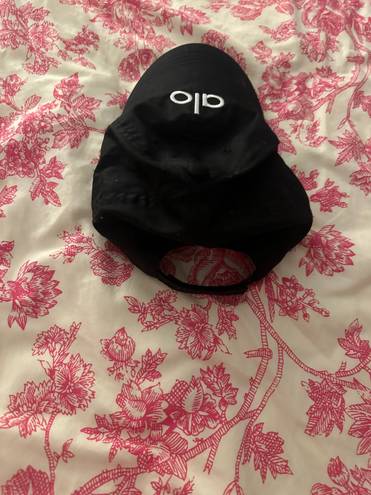 Alo Yoga hat