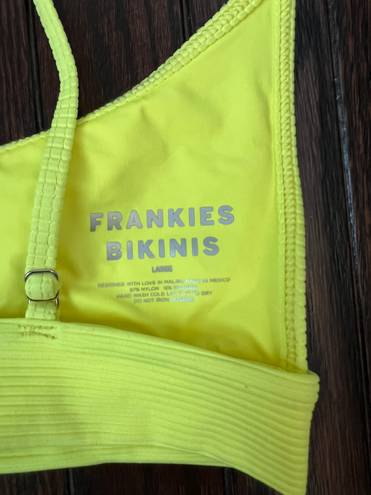 Frankie’s Bikinis NWT bikini top