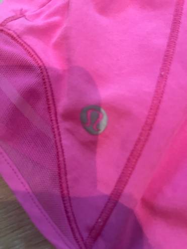 Lululemon SONIC PINK Hotty Hot Short 2.5”