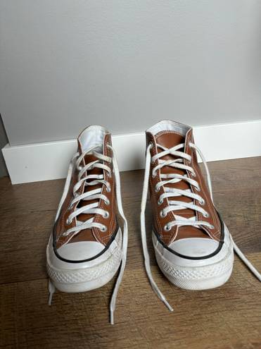 Converse Brown