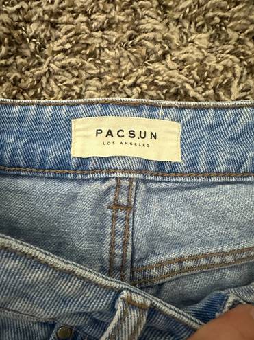 PacSun Mom Shorts Medium Wash Blue Denim Cuffed High Waisted Jean Short Size 28