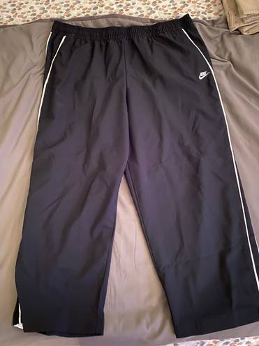 Nike capri track pants