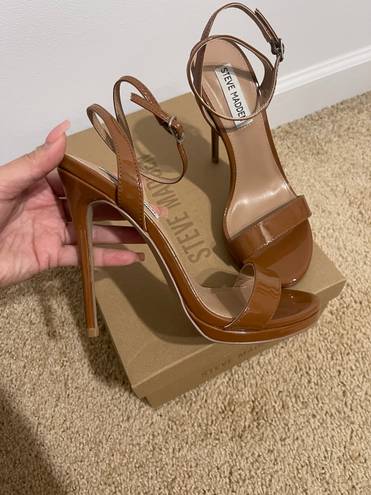 Steve Madden Brown Heels