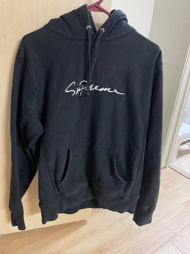 Supreme Hoodie