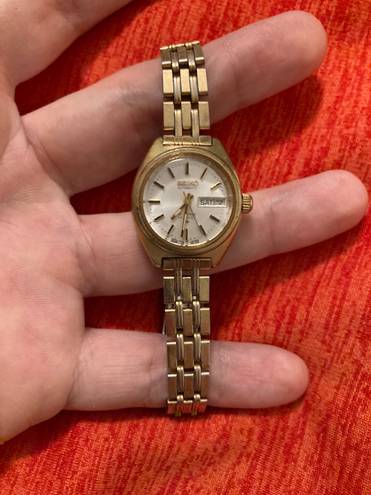 Seiko Woman’s vintage 21 jeweled 1970s gold plated  Hi beat automatic watch