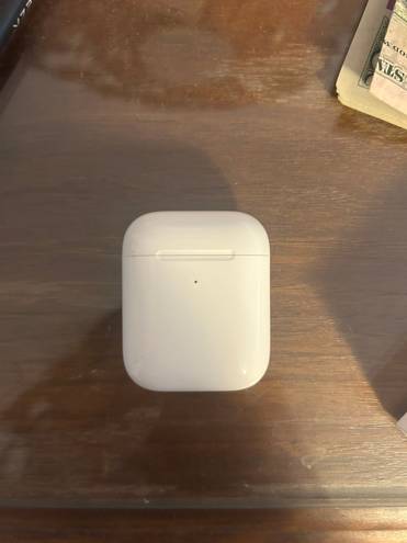 Apple AirPods