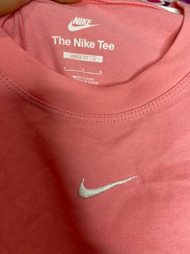 Nike Cropped Tee