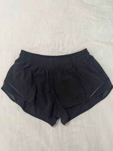 Lululemon Hotty Hot Short 2.5”