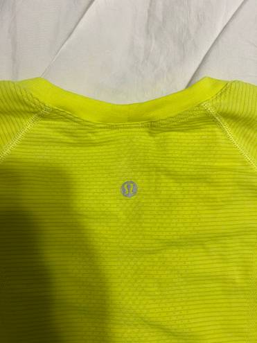 Lululemon Swiftly Tech Short Sleeve