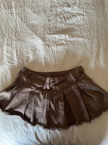 Edikted Brown Pleated Miniskirt