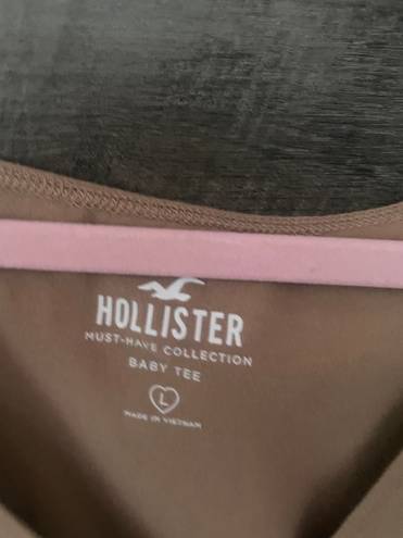 Hollister Baby Tee