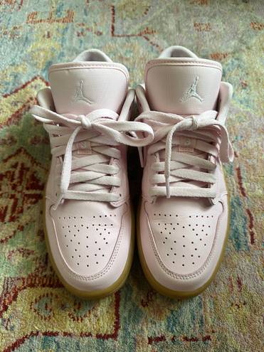 Nike Jordan 1 Lows Artic Pink with gum bottom