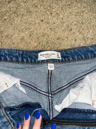 Abercrombie & Fitch Jean Short