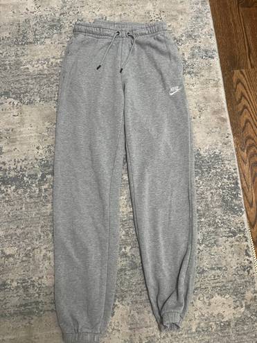 Nike Sweatpants