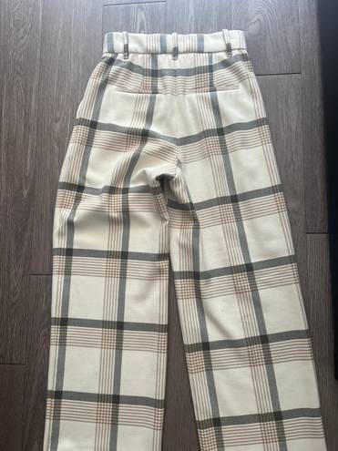 Aritzia Effortless Pant Plaid Size 2