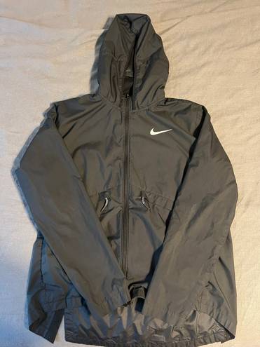 Nike Essential Women’s Running Jacket