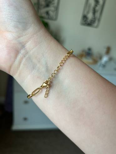 Gold Cuffs Chain Bracelet