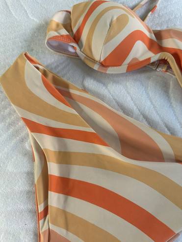 Aurelle Swim bikini orange swirl top and bottoms set small