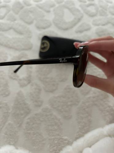 Ray-Ban Ran Ban Sunglasses