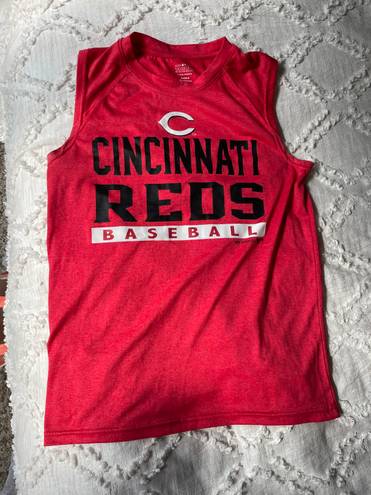 Genuine Merchandise Cincinnati Reds Tee