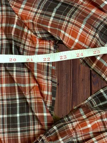 Max Studio Women’s Size Large Red Tartan Plaid Button Down Shirt • Shirred Cuffs