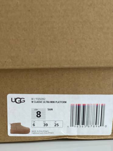 UGG Women's Classic Ultra Mini Platform Boot Sand  Size 8