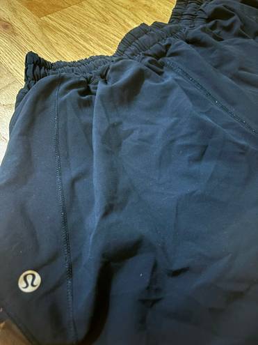 Lululemon Hotty Hot Shorts 4”