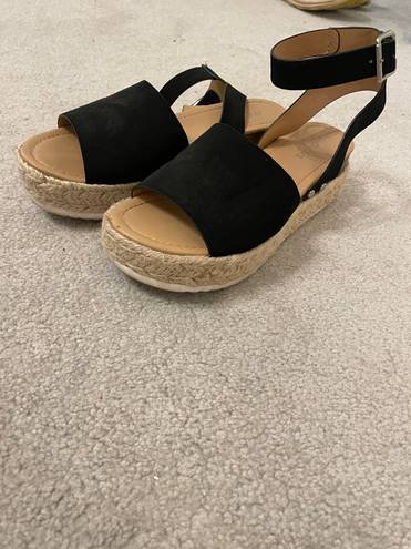 Soda black wedges