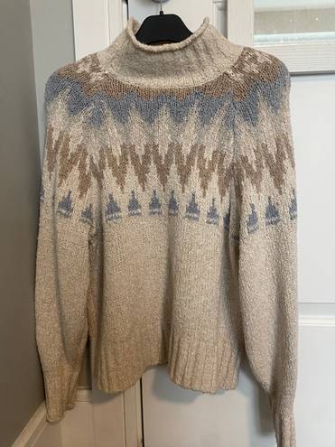 American Eagle Outfitters Sweater