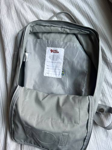 Fjällräven Fjallraven Kanken Backpack Fog