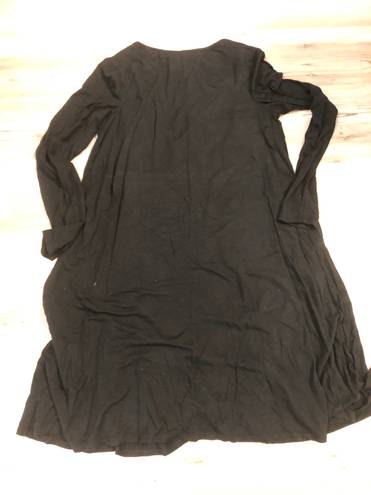 Isabel Maternity size small black dress, pit to pit is 18, length is 36