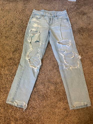 American Eagle Outfitters Mom Jeans