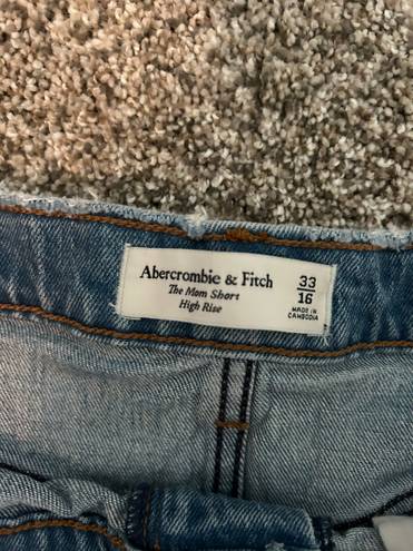 Abercrombie & Fitch High Rise Mom Short