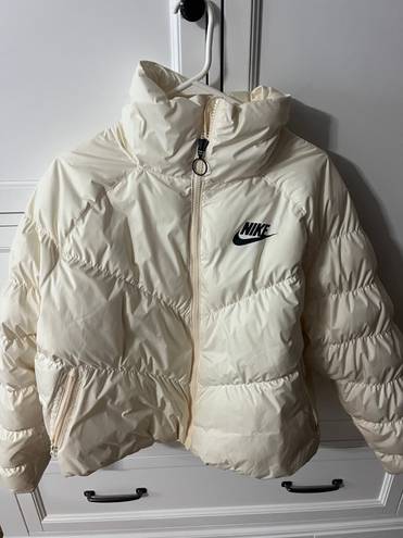 Nike White Puffer Jacket