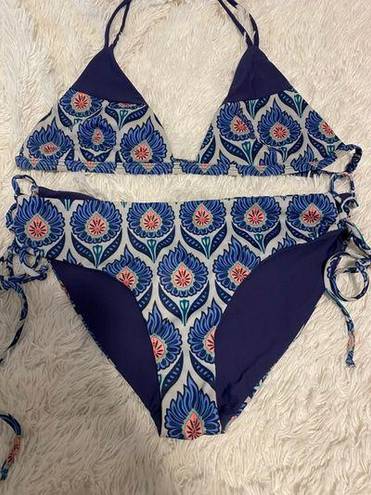 Tavik swim Tavik Bikini  Palm Dessert Design Swim Top (Monaco White Sand) & Bebe Full Bottom Reversible Swim Bottom  Size Medium