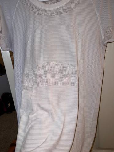 Lululemon Swiftly Tech Short Sleeve