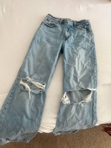 Abercrombie & Fitch The 90s Relaxed Jean High Rise