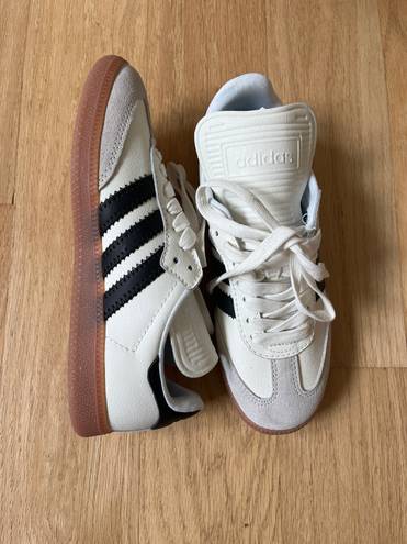 Adidas sneaker