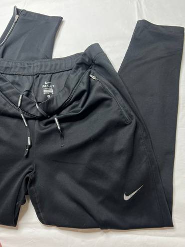 Nike Dri-Fit Joggers Sweatpants