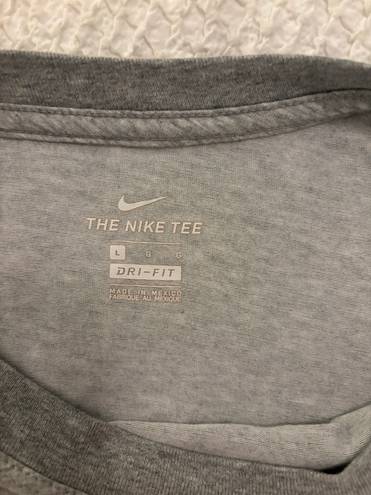 Nike University Of North Carolina Cropped Tee