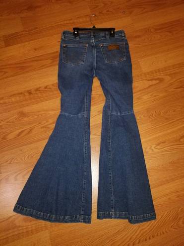 Wrangler Retro Women’s High Rise Trumpet Flare Jeans