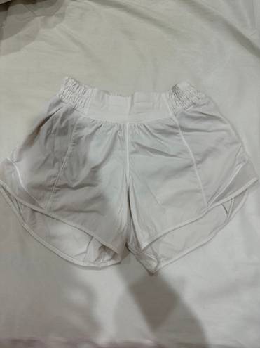 Lululemon White Hotty Hot Shorts 4”