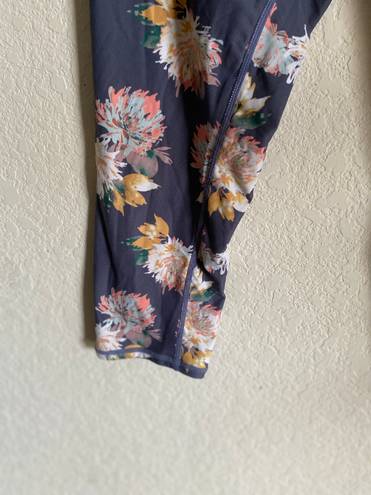 O'Neill O’Neill 365 Floral Print Knee Length Leggings Size S