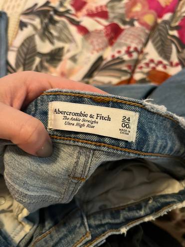 Abercrombie & Fitch Straight Leg Jeans