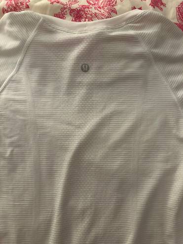 Lululemon Swiftly Tech Short Sleeve