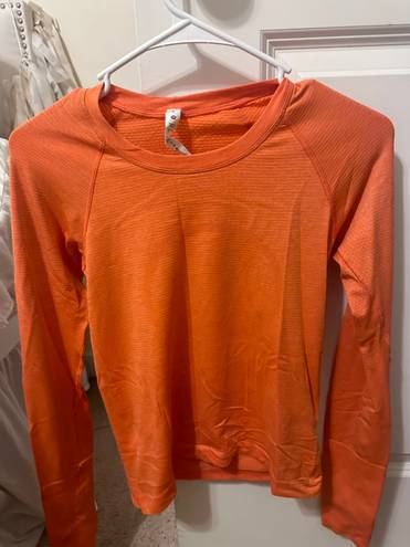 Lululemon Swiftly Tech Long Sleeve Race Length